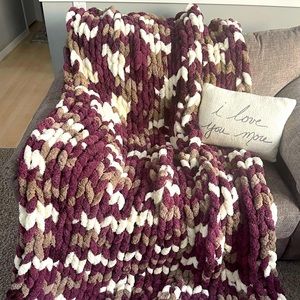 Handmade chunky chenille knit blankets & handmade chunky kit hat and scarf sets
